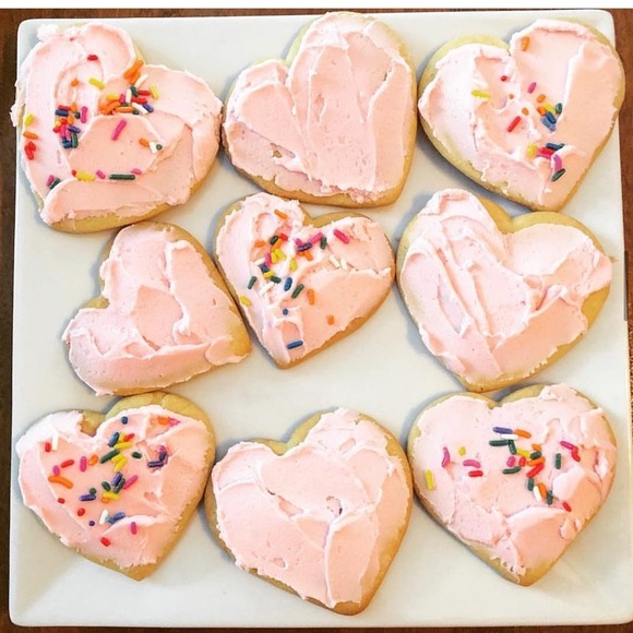 ✨❤️LOVIE DOVIE CO is LIVE ❤️ this listing to get a notification for my shows! - Picture 2 of 9